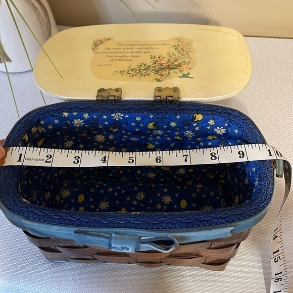 Vintage women’s  basket purse handbag unique handmade floral brown blue white - Picture 8 of 11